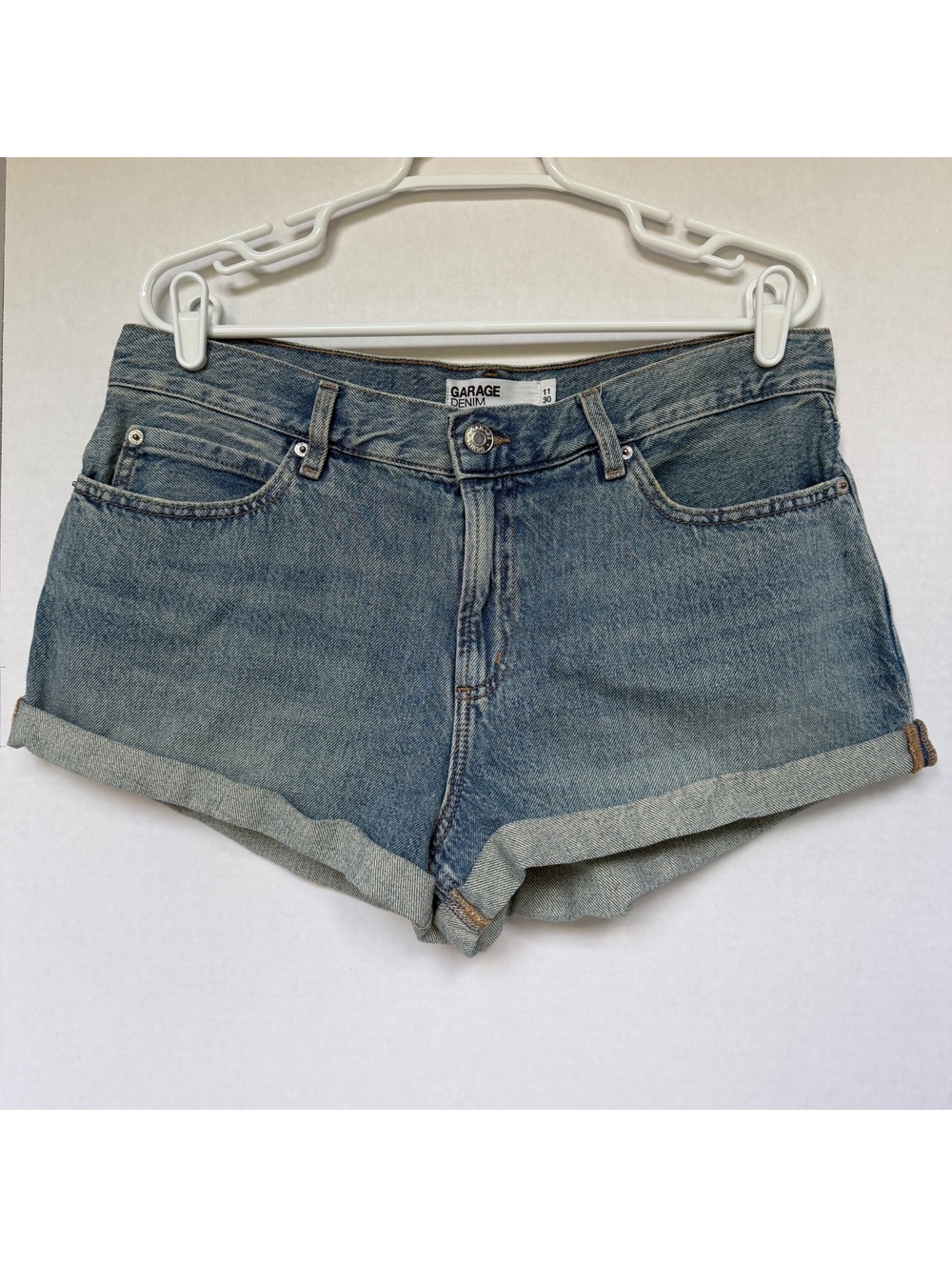 Garage denim low rise shorts